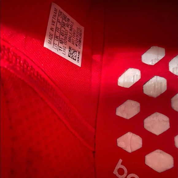NMD R1 Scarlet FV9017 - Picture 6 of 12
